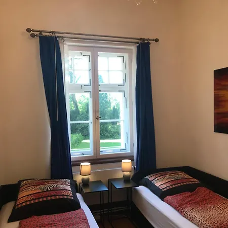 Haus Anna - Schloss Huerbel Апартаменты